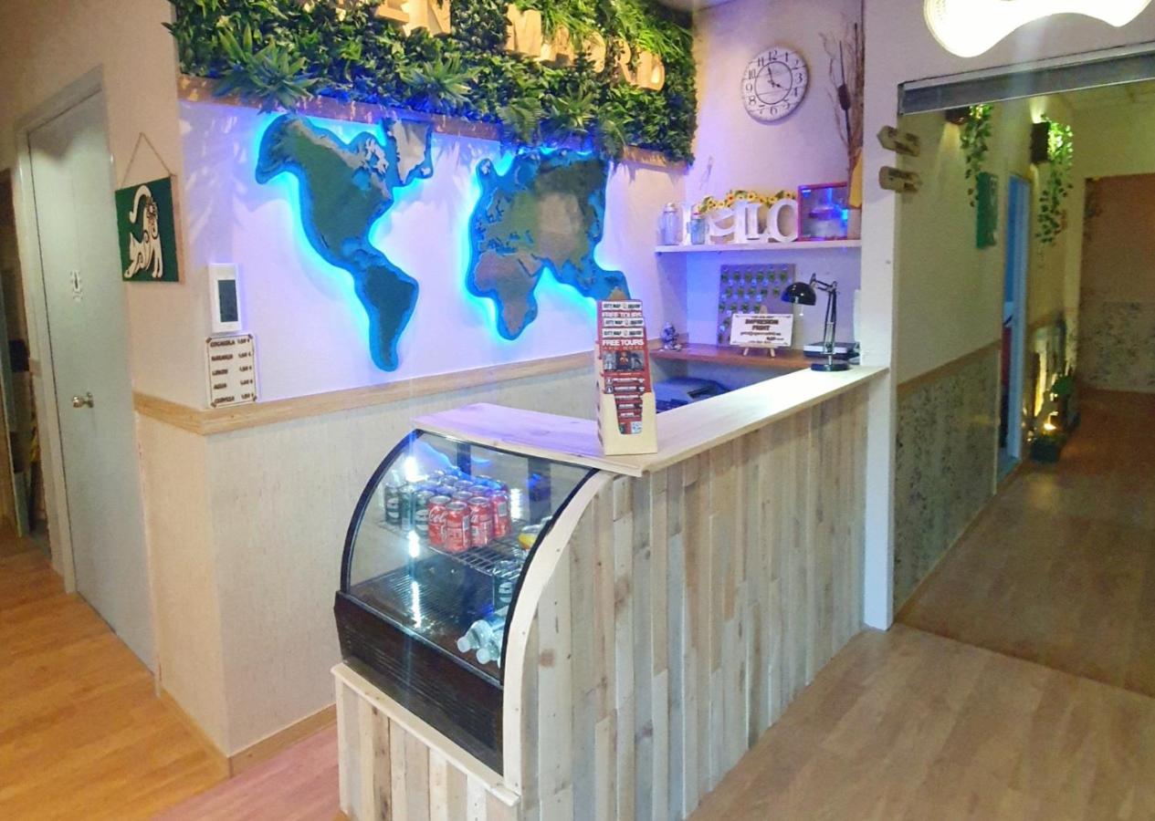 Green Hostel Madrid Gran Via Εξωτερικό φωτογραφία